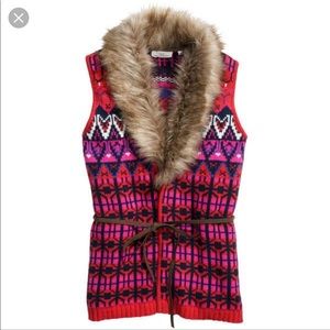 H&M L.O.O.G. Faux Fur sweater vest